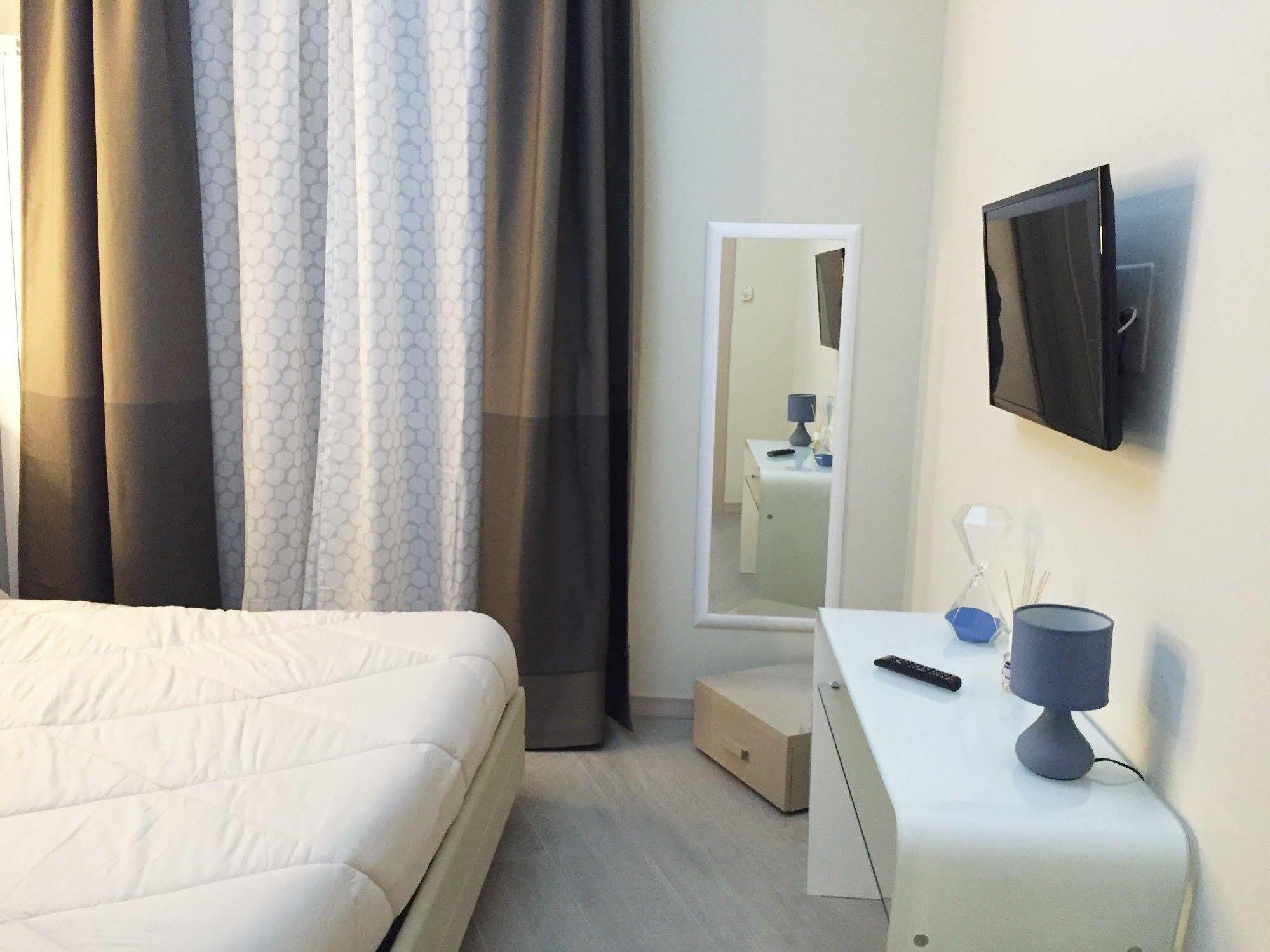 โตริโน สวีท Apartment ตูริน ภายนอก รูปภาพ